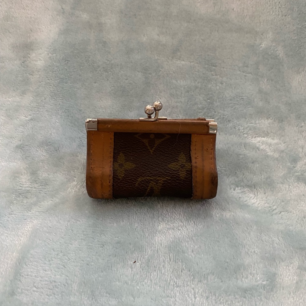 Louis Vuitton vintage coin purse